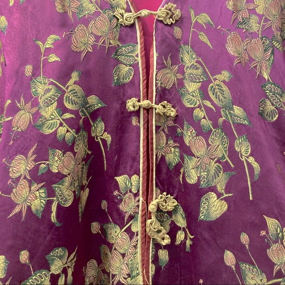Vintage Silk Asian Shirt - Picture 3 of 3